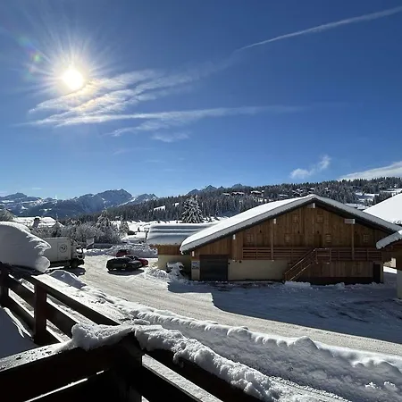 Renove Aux Saisies Pour 4 Pers, Terrasse *